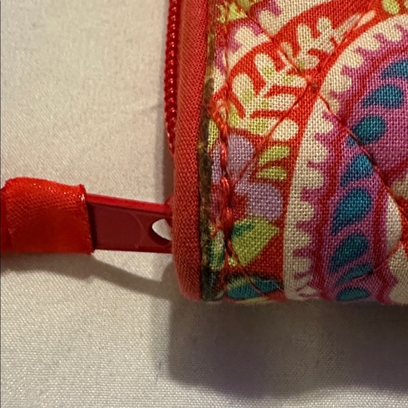Vera Bradley Vibrant Paisley Wallet - Picture 7 of 7